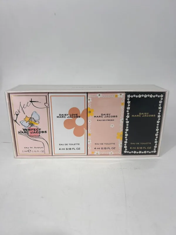 MARC JACOBS MINI 4PC 0.13 OZ EDT/EDP